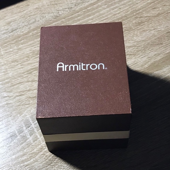 (New) “Armitron Now” Gold Watch - Picture 4 of 4
